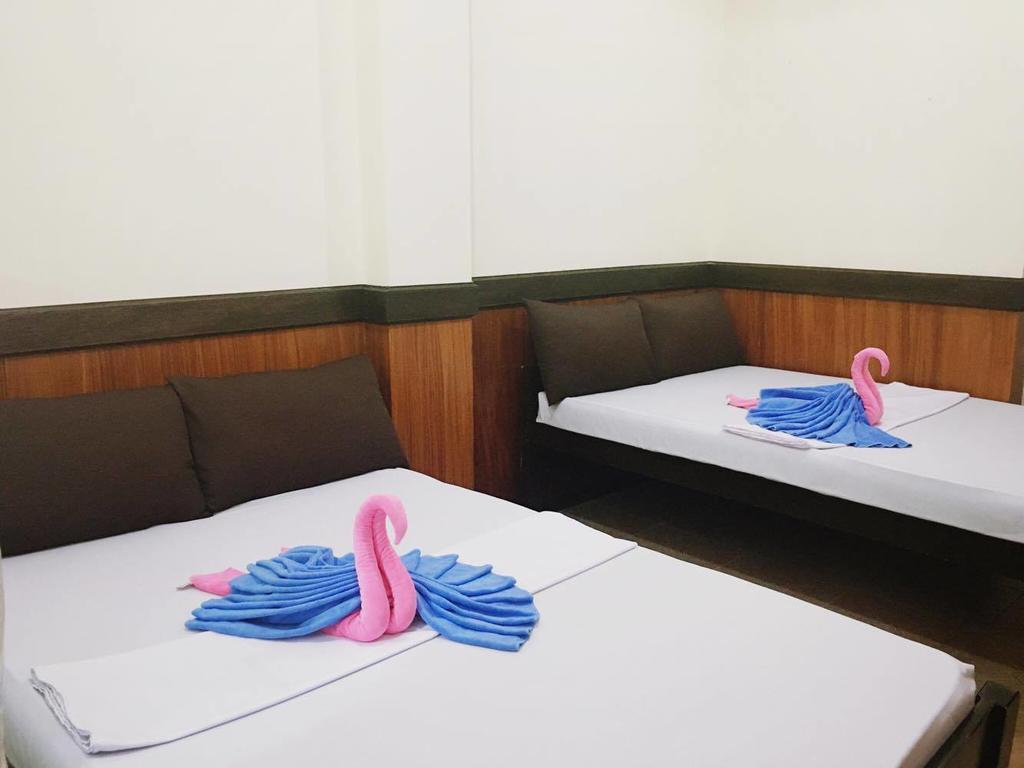 بيت شباب Travellers Pad Boracay Balabag  المظهر الخارجي الصورة