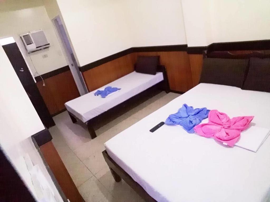 بيت شباب Travellers Pad Boracay Balabag  المظهر الخارجي الصورة