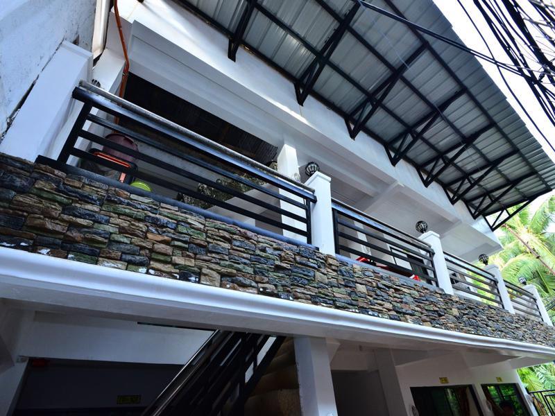 بيت شباب Travellers Pad Boracay Balabag  المظهر الخارجي الصورة