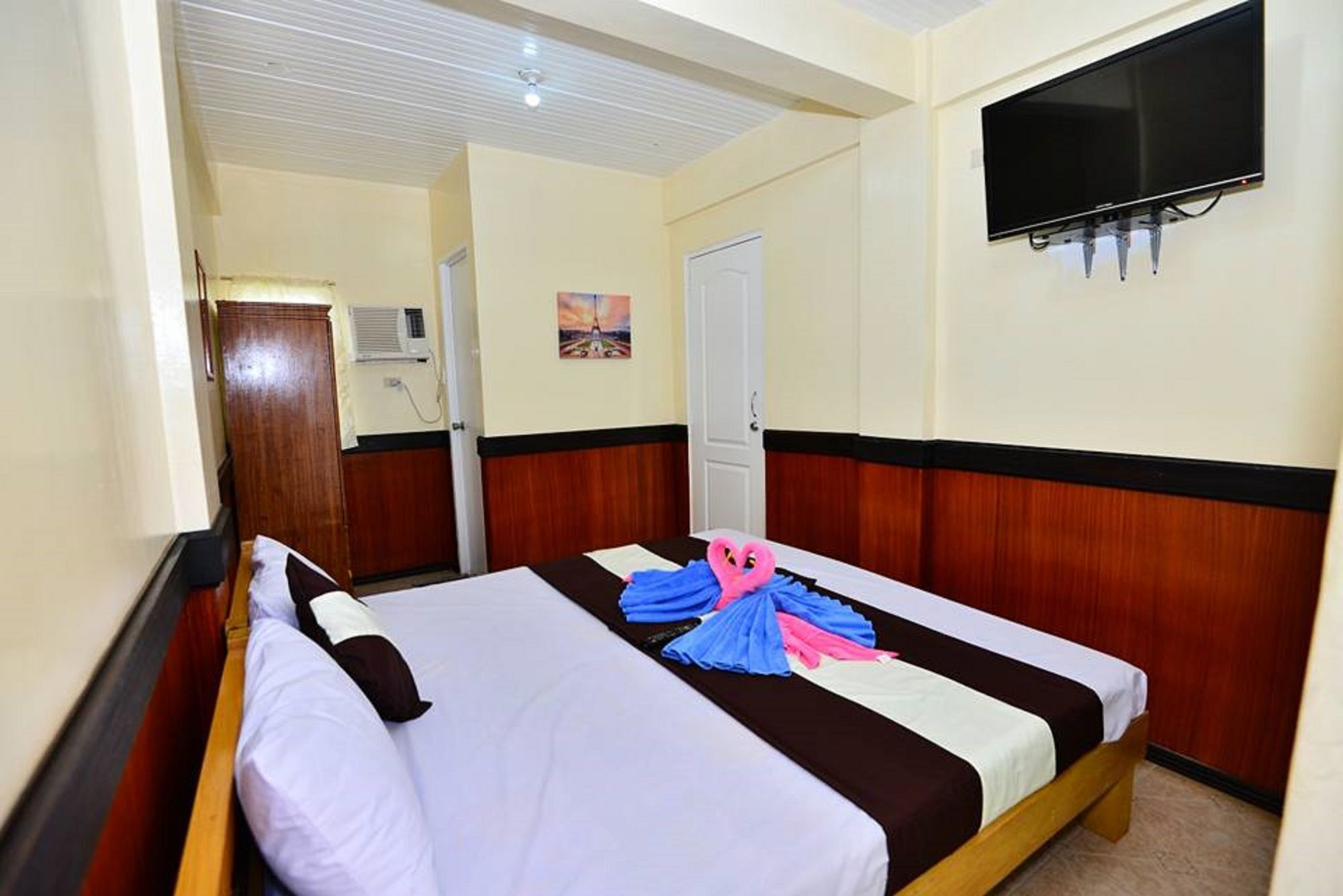 بيت شباب Travellers Pad Boracay Balabag  المظهر الخارجي الصورة