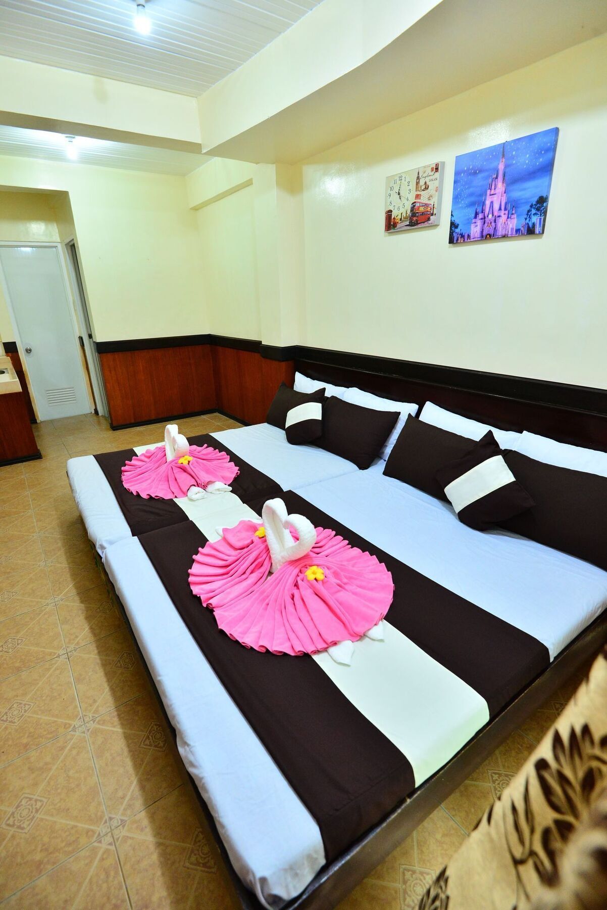 بيت شباب Travellers Pad Boracay Balabag  المظهر الخارجي الصورة
